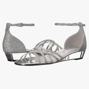 EASY STREET ALIVE TARRAH SYNTHETIC SILVER GLITTER BUCKLE STRAP WEGDE SANDALS 9N